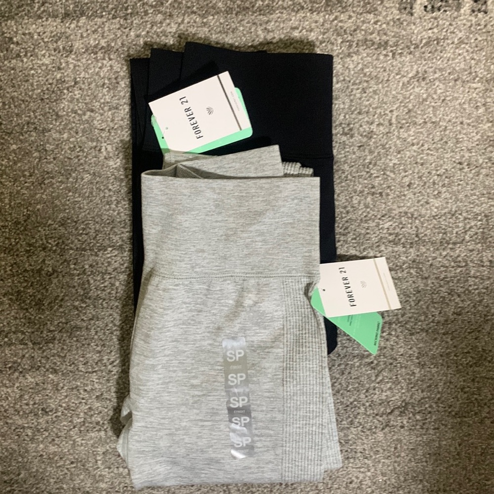 Forever 21 workout leggings size small NWT